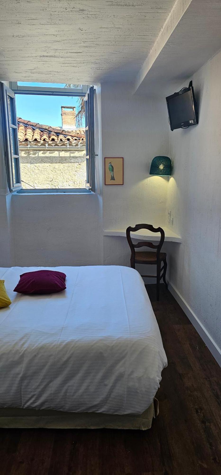 Hotel Candide سانت-برتراند-دو-كومينج المظهر الخارجي الصورة